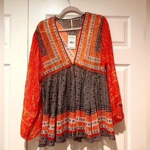 Free People Oversized NWT Shimmer Tunic pit to pit 20"